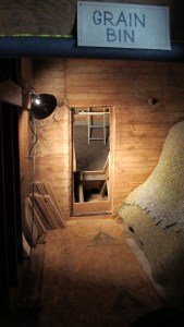 2015 03 02 blog 2012 04 1443 Grain Bin